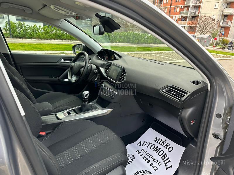 Peugeot 308 1.2 Puretech Led Nav