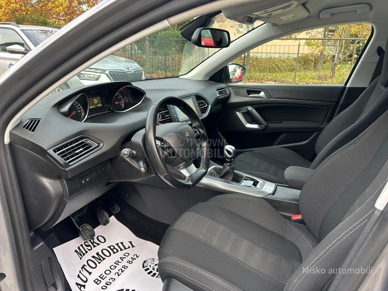 Peugeot 308 1.2 Puretech Led Nav