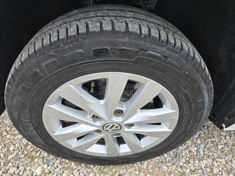 Volkswagen Transporter T6 2.0 tdi dsg bulli ful