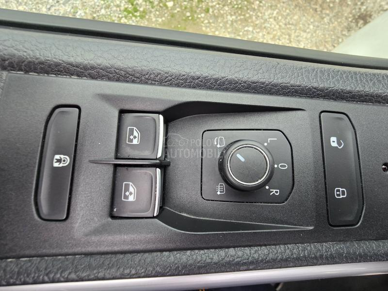 Volkswagen Transporter T6 2.0 tdi dsg bulli ful