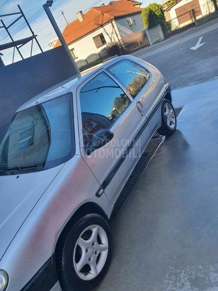 Citroen Saxo korektan