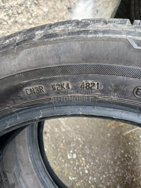 Barum 215/55 R17 Zimska