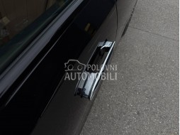 Mercedes Benz E 220 4MATIC AMG slika 49