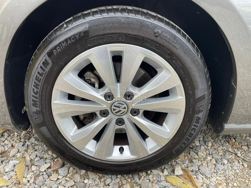 Volkswagen Golf 7 1.6 TDI