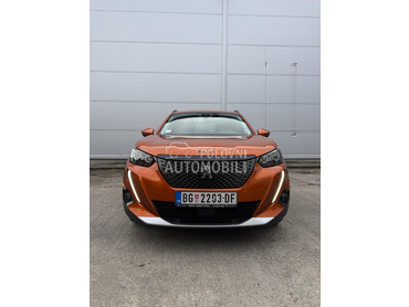 Peugeot 2008 1.2 ALLURE PACK