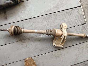 Desna poluosovina 1.4i za Peugeot 206