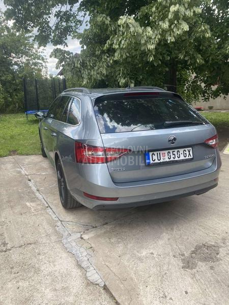 Škoda Superb 2.0tdi