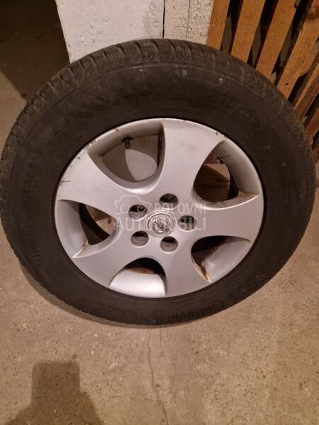 Continentalxl 215/65 R16 Zimska