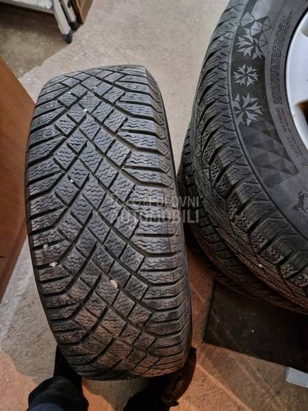 Continentalxl 215/65 R16 Zimska