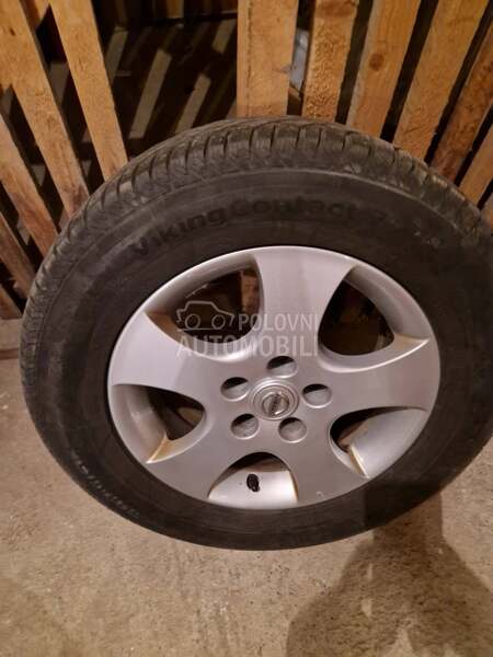 Continentalxl 215/65 R16 Zimska