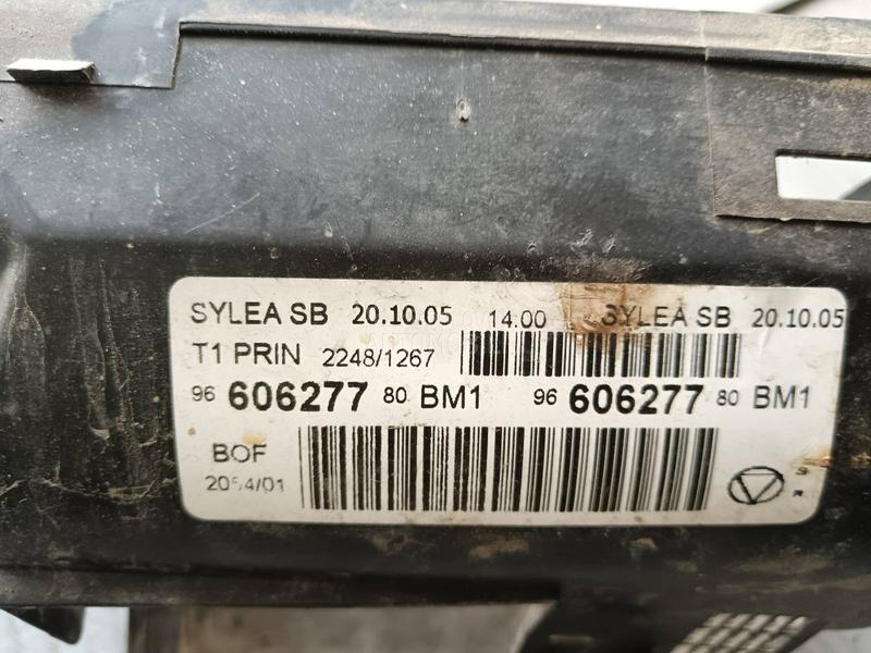 Kutija i poklopac osiguraca