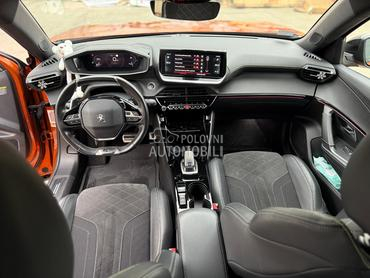Peugeot 2008 1.2 GT PACK