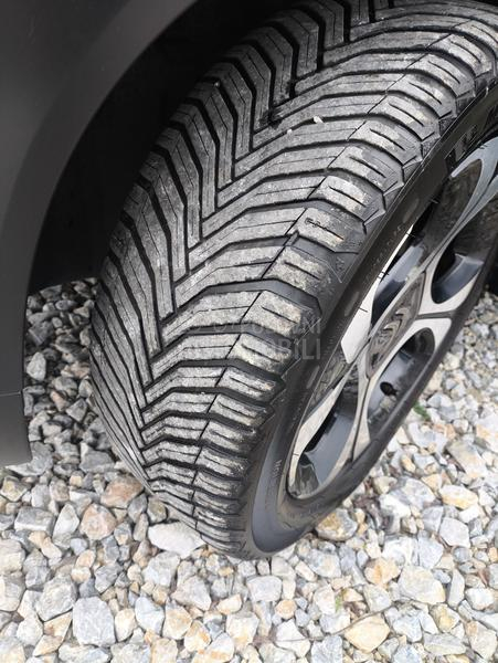 Citroen C3 Aircross 1.2SHINE KOŽA