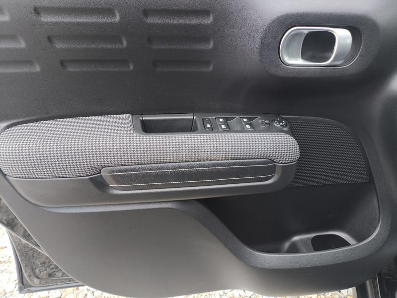 Citroen C3 Aircross 1.2SHINE KOŽA