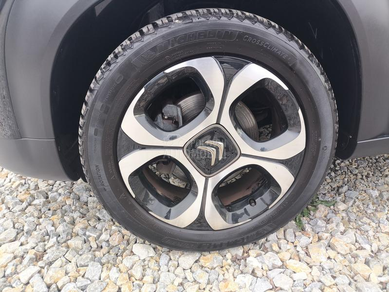 Citroen C3 Aircross 1.2SHINE KOŽA