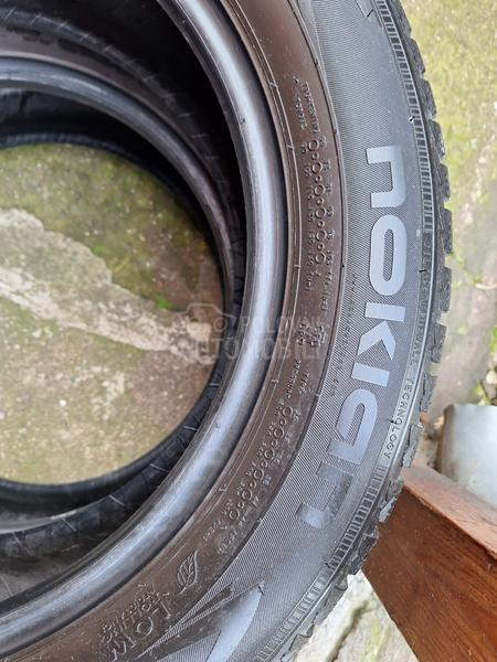 Nokian 195/60 R16 Zimska