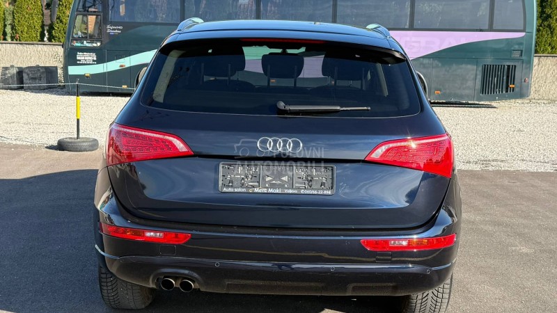 Audi Q5 quattro