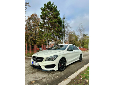 Mercedes Benz CLA 220 Amg