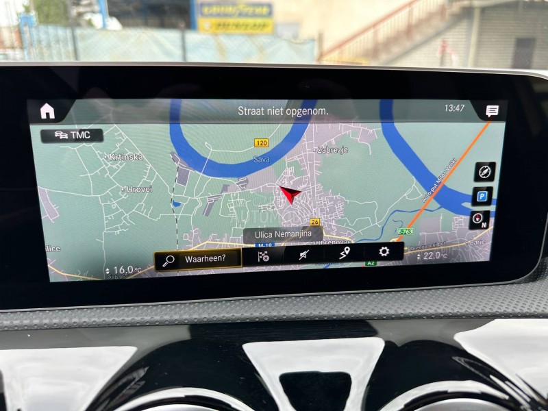 Mercedes Benz A 180 d AMG