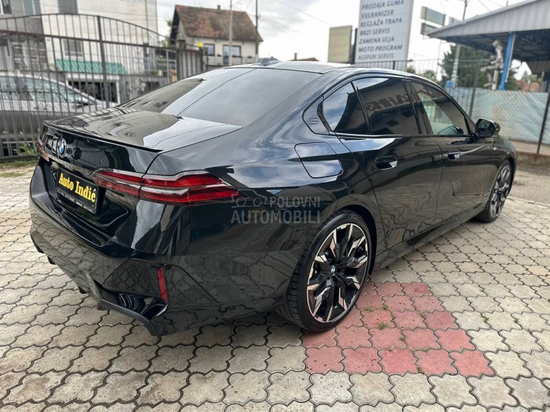 BMW 520 M ProPano Iconic HK