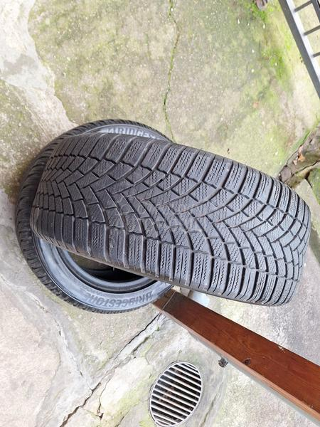 Bridgestone 225/50 R17 Zimska