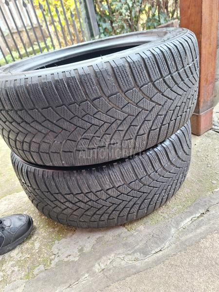 Bridgestone 225/50 R17 Zimska