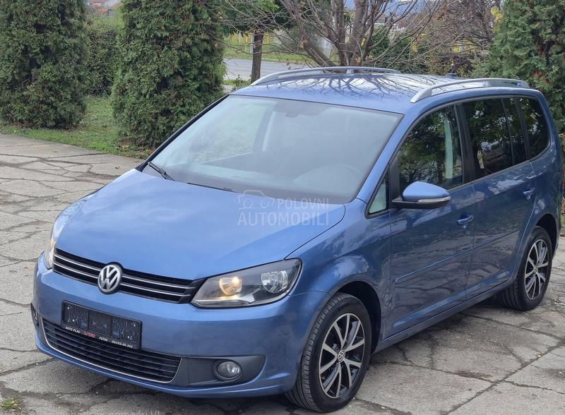 Volkswagen Touran 1.6 TDI N A V. I