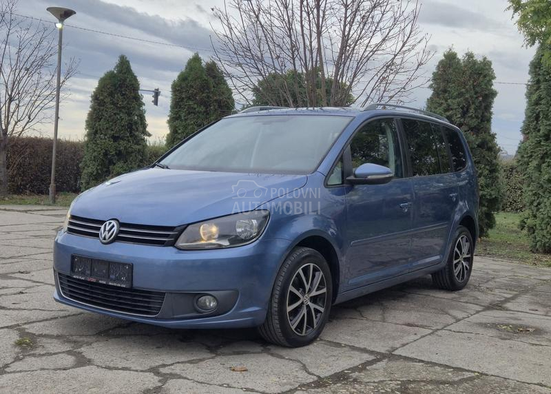 Volkswagen Touran 1.6 TDI N A V. I