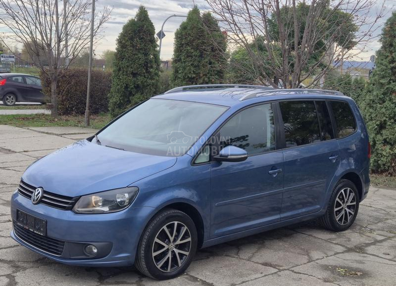 Volkswagen Touran 1.6 TDI N A V. I