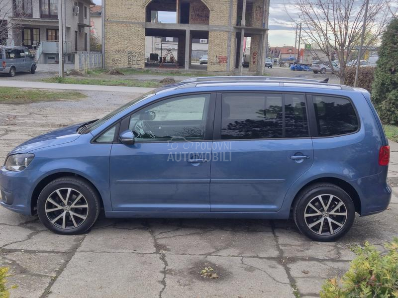 Volkswagen Touran 1.6 TDI N A V. I