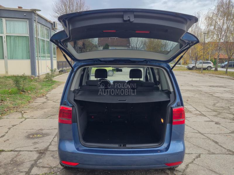 Volkswagen Touran 1.6 TDI N A V. I