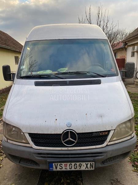 Mercedes Benz Sprinter 