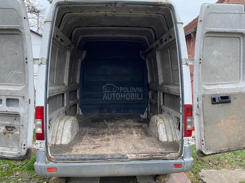 Mercedes Benz Sprinter 