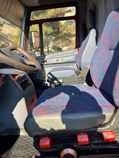 Mercedes Benz Vario 815