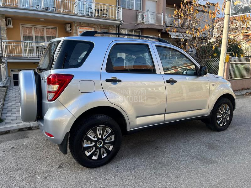 Daihatsu Terios 1.5 4x4 OČUVAN 2007