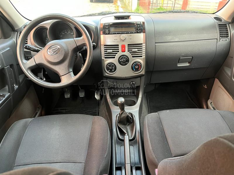 Daihatsu Terios 1.5 4x4 OČUVAN 2007