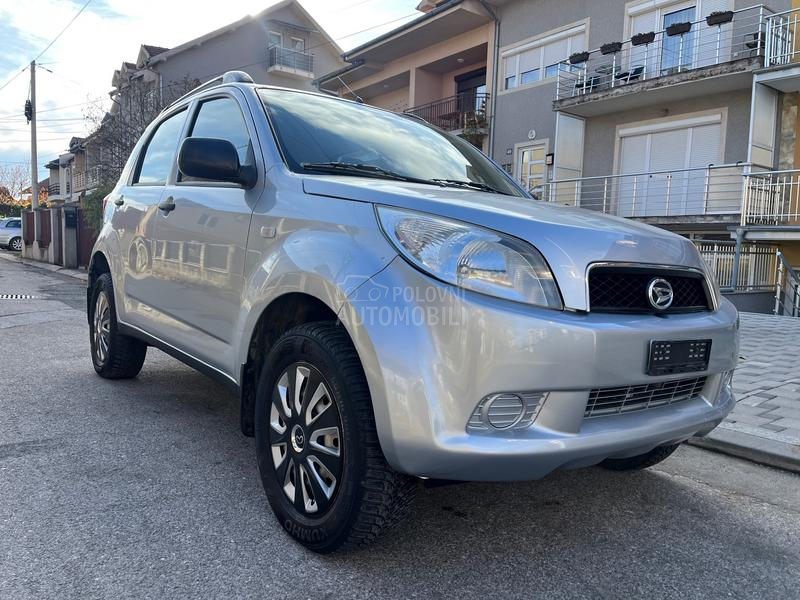 Daihatsu Terios 1.5 4x4 OČUVAN 2007