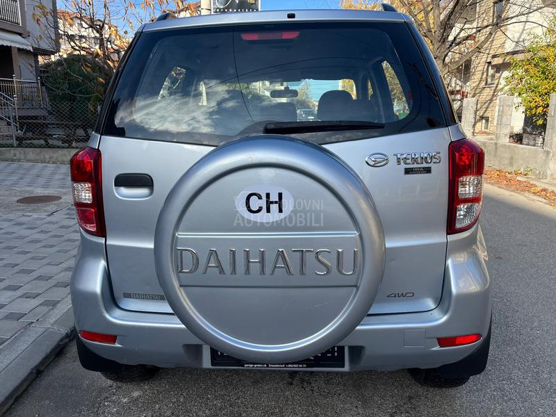 Daihatsu Terios 1.5 4x4 OČUVAN 2007