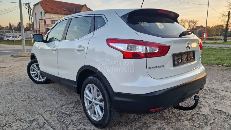 Nissan Qashqai 1.5 DCI TEKNA