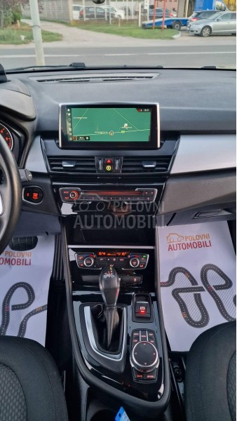 BMW 216 D UNIQUE SPORT