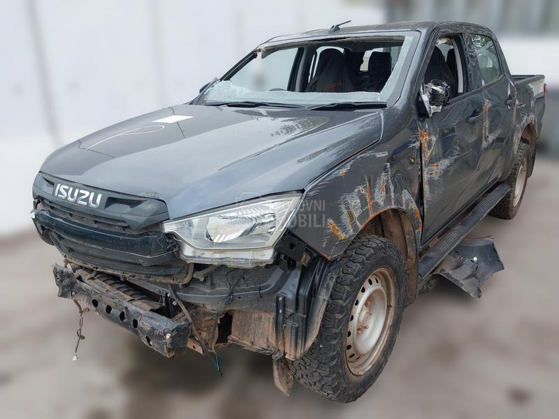Isuzu D-Max RZ4E-TCX 2023. god. -  kompletan auto u delovima