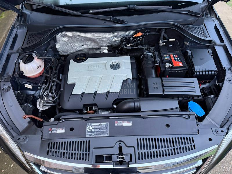 Volkswagen Tiguan 4x4 DSG Pano