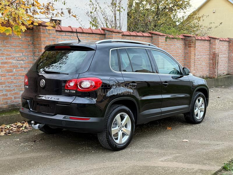 Volkswagen Tiguan 4x4 DSG Pano