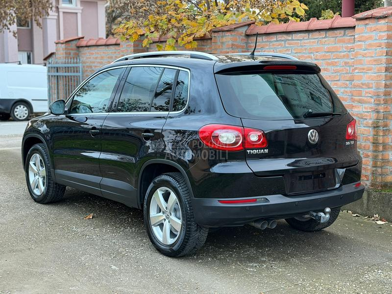 Volkswagen Tiguan 4x4 DSG Pano