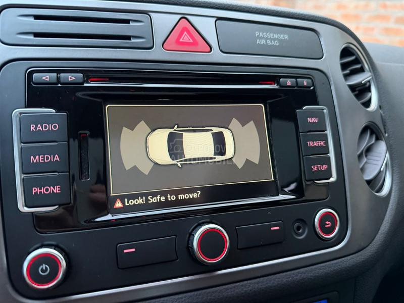 Volkswagen Tiguan 4x4 DSG Pano