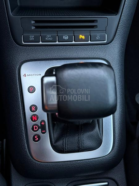 Volkswagen Tiguan 4x4 DSG Pano