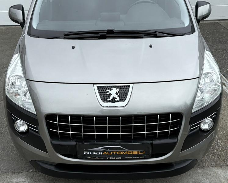 Peugeot 3008 C.H  AUTO.MAT.IK