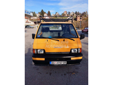 Mitsubishi L 300 2.477 d