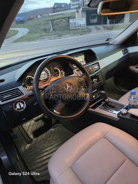 Mercedes Benz E 250 