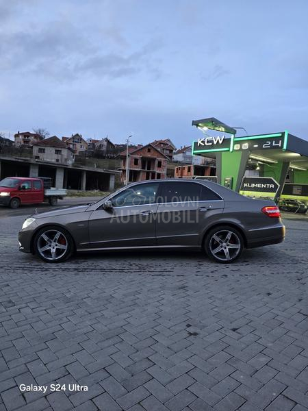 Mercedes Benz E 250 